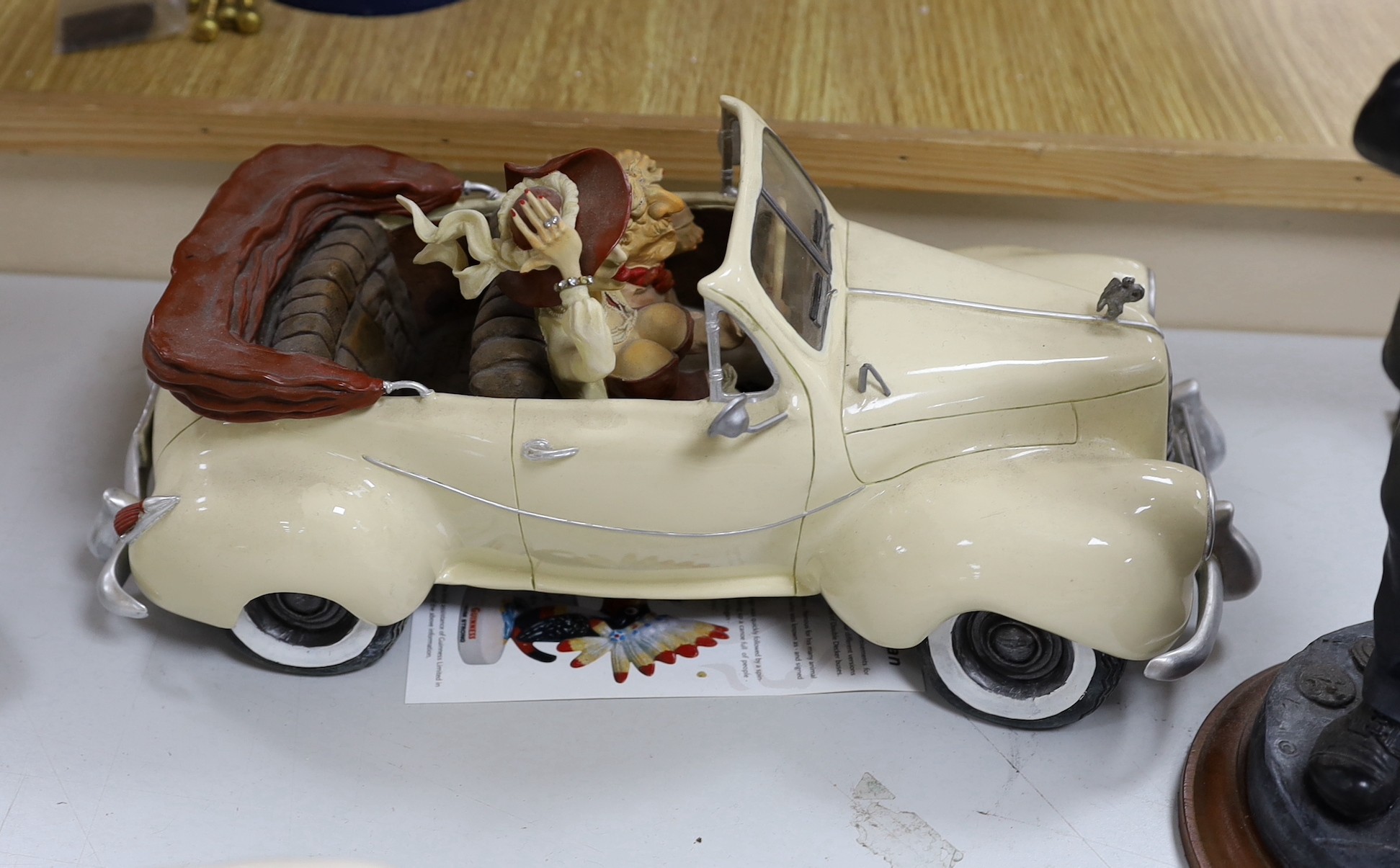 A selection of various novelty ceramics and collectibles, to include Coalport ‘Bertie Bassett’ no.798, a Royal Doulton HMV ‘Nipper’ ornament no.0892, and others
